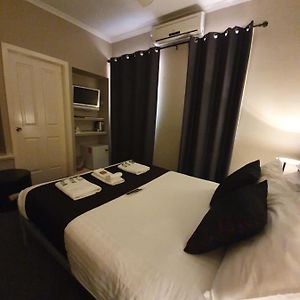Habitación Doble Pequeña